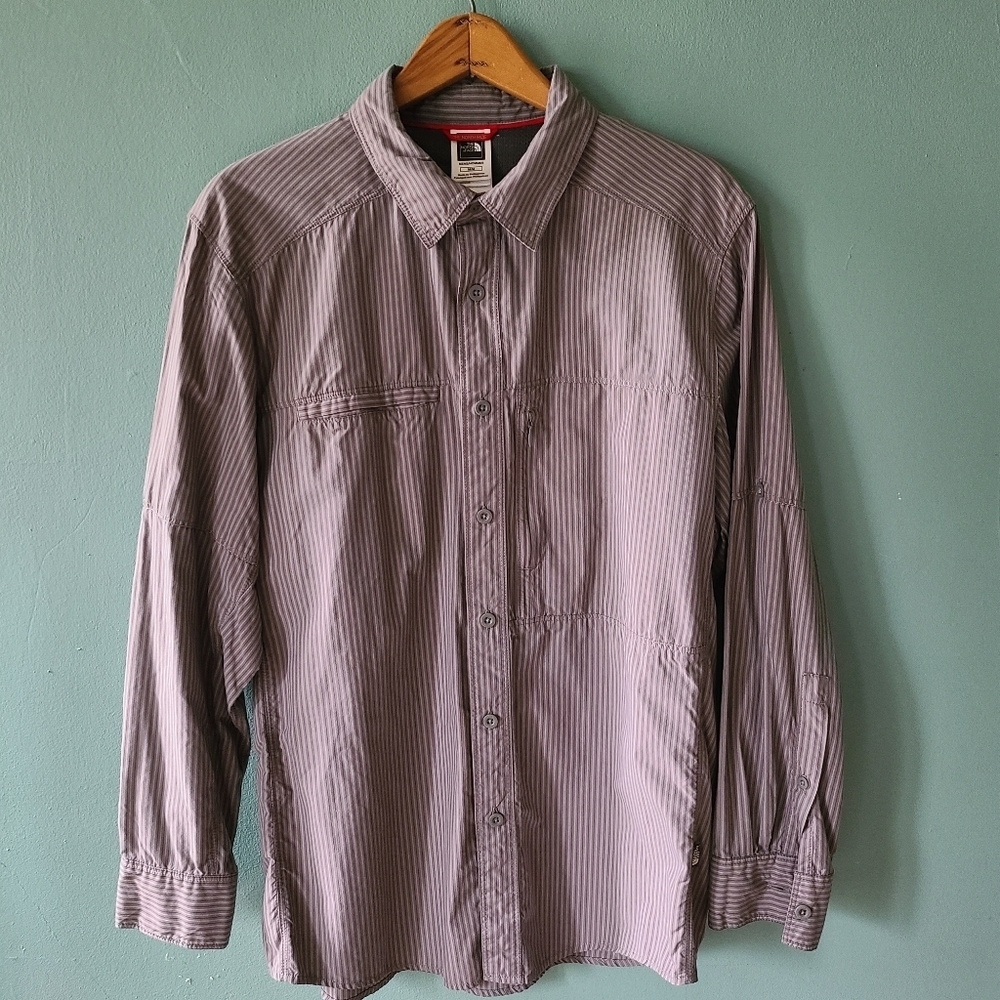 The North Face Pinstripe Button Down Shirt Medium